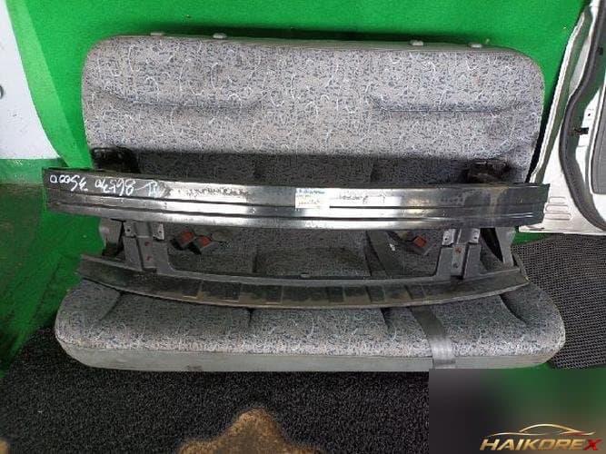 Hyundai Sonata 2009 — усилитель (ребро) переднего бампера 865303S000