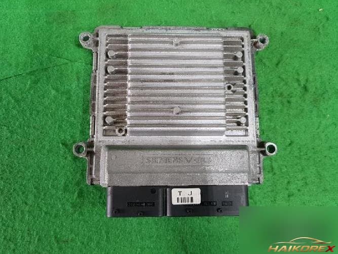 Kia Carens 2007 — блок управления двигателем ECU 39102-25700