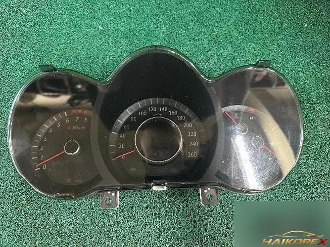 Kia K5 2011 — панель приборов 940032T850
