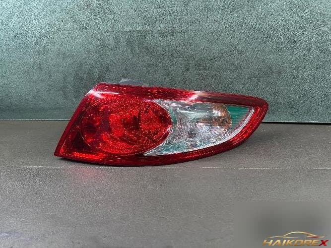 Hyundai Santa Fe 2009 — фонарь задний комбинированный правый