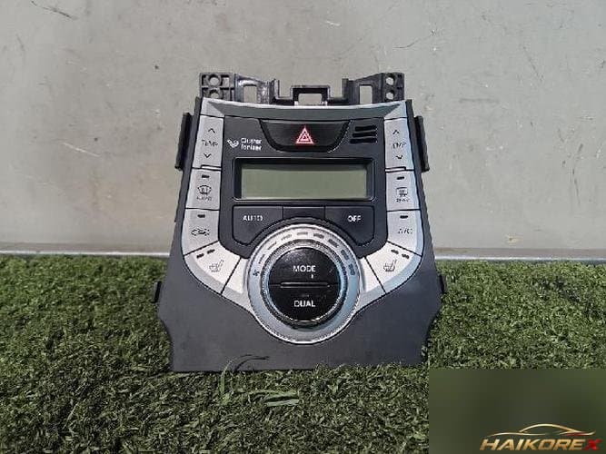 Hyundai Avante 2012 — переключатель управления отоплением/кондиционером 97250 3XXXX