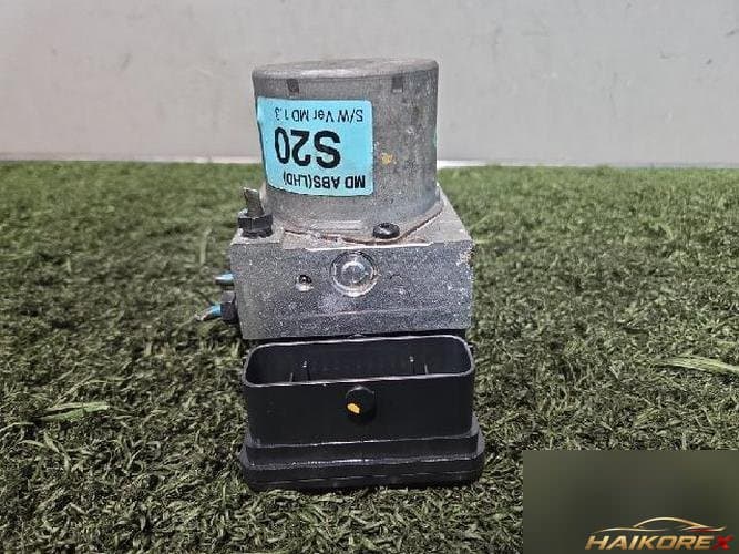 Hyundai Avante 2012 — ABS 5X589 30100