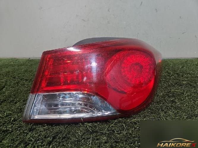 Hyundai Avante 2012 — фонарь задний правый (комбинированный) 92402 3X0 1