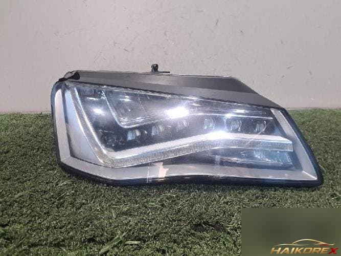 Audi A8 2012 — фара правая (ксенон, 9 контактов)