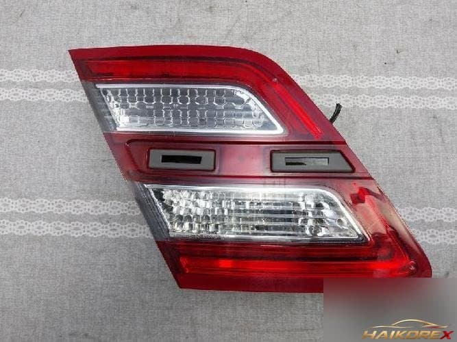 Ford Taurus 2013 — обивка двери задней левой
