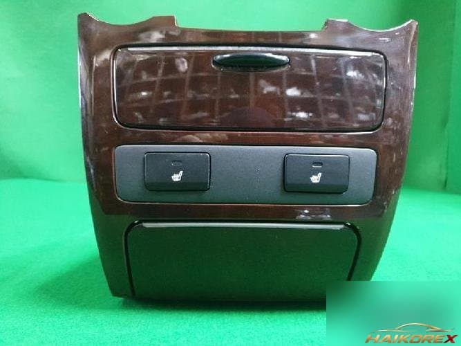 Kia Lotze 2008 — центральная консоль нижняя часть с подогревом