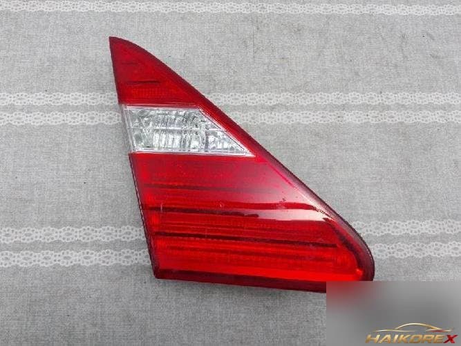 Lexus LS 2005 — обивка задней двери левая