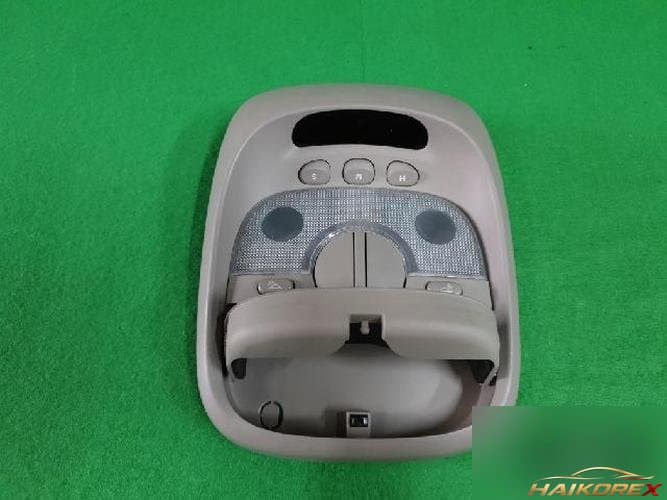 Kia Carens 2003 — потолочный светильник