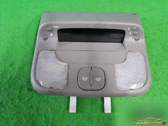 Hyundai Terracan 2002 — салонный светильник 2