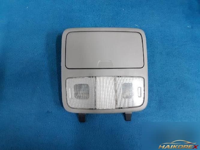 Hyundai Avante 2008 — плафон салона 1