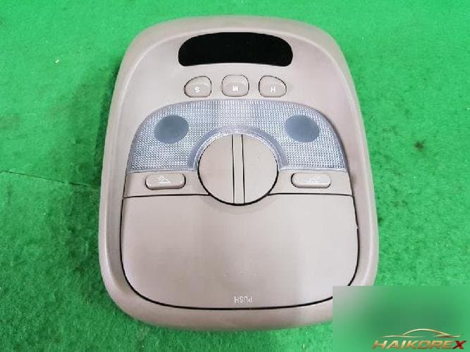 Kia Carens 2002 — внутренний светильник 0K53E55710