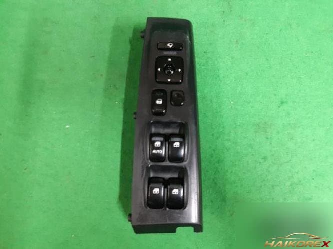 Hyundai Granzer 2008 — выключатель стеклоподъёмника правый