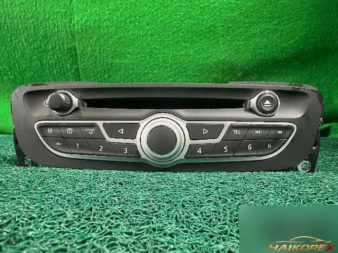 Renault SM5 2011 — аудиосистема 281156040R