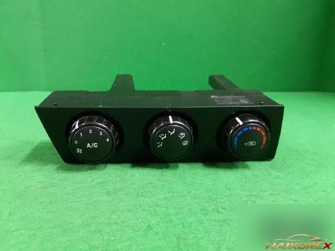 KG Mobility Actyon 2008 — блок управления отоплением и кондиционером 68700-3100X