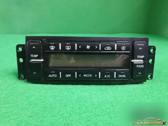 Hyundai Grandeur 2007 — блок управления климат-контролем