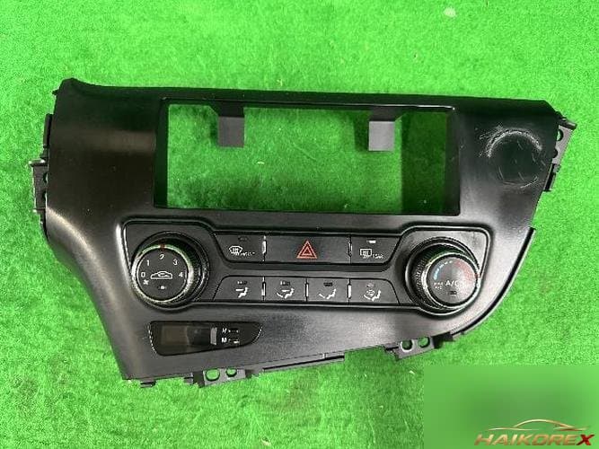 Kia K5 2012 — блок управления климат-контролем 972502T310