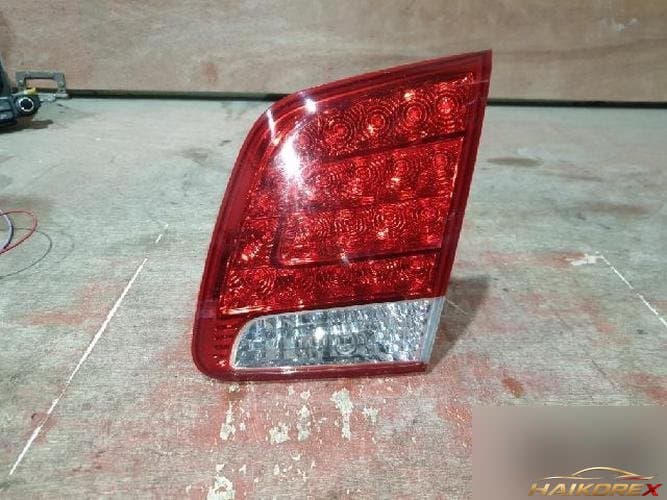 Kia Sorento 2010 — задний фонарь правый внутренний 92406-2P100