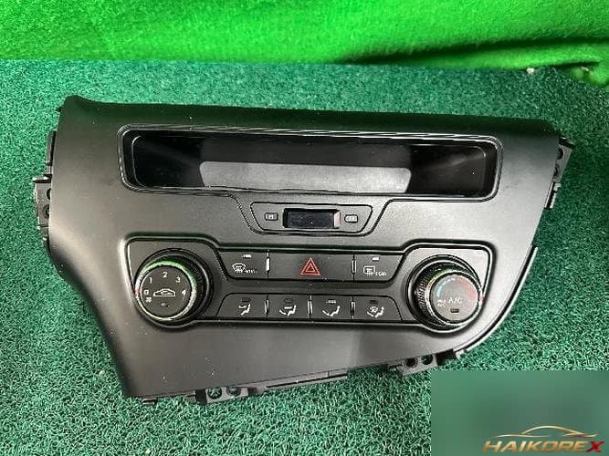 Kia K5 2011 — блок управления отопителем и кондиционером 972502T500