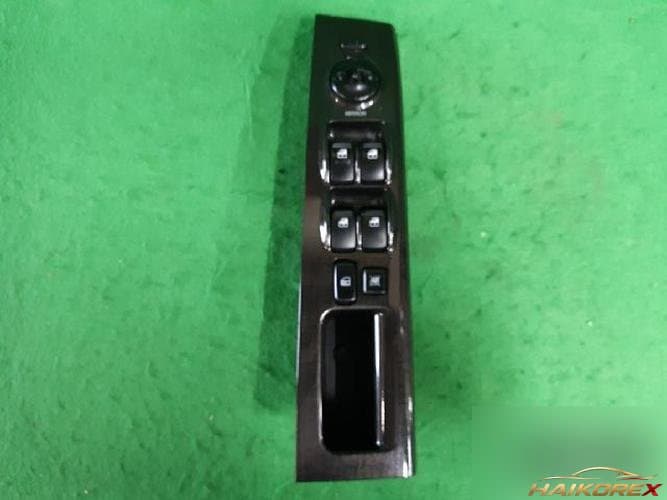 Kia Sorento 2007 — кнопка стеклоподъемника 47849A-1110 3