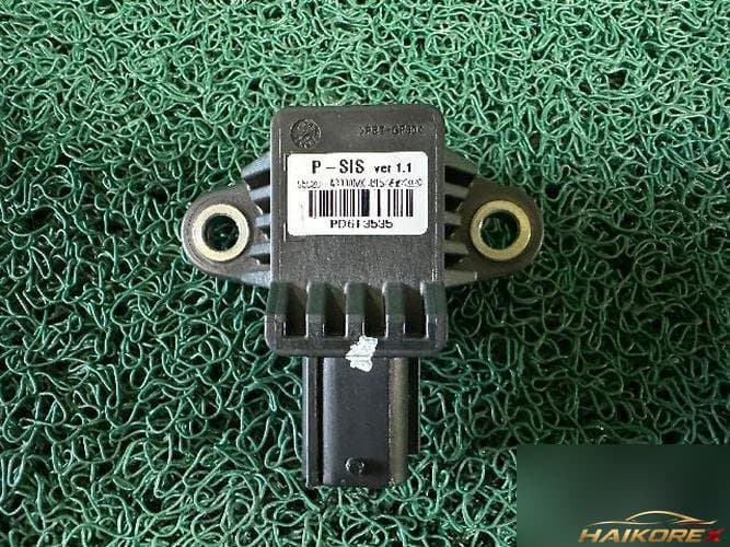 Kia Soul 2016 — датчик удара (боковой impact sensor) 95920-A3000