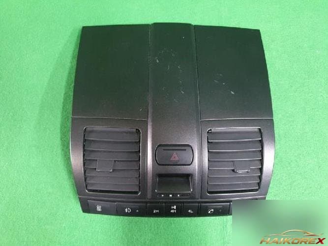 KG Mobility Rexton 2002 — центральная панель (фасция)