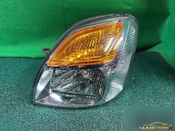 Hyundai Grand Starex 2005 — фара левая 2