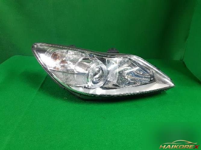 Hyundai Genesis 2009 — фара правая HID 6pin