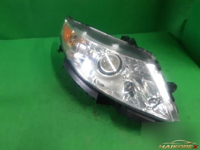 Ford MKS 2012 — фара правая HID 9pin
