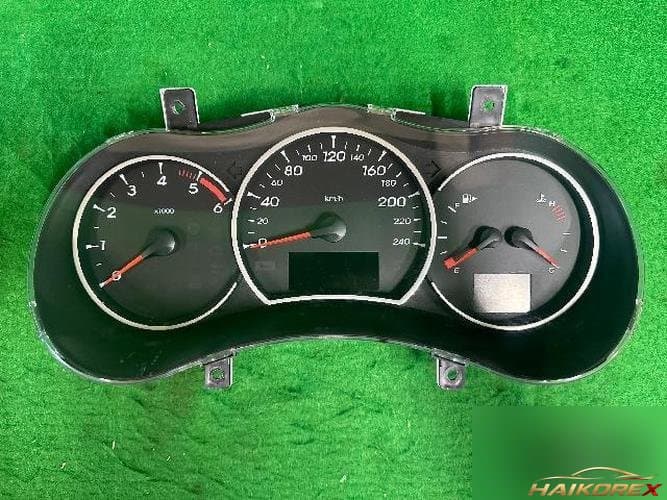 Renault QM5 2009 — панель приборов
