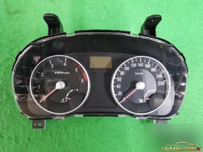 Hyundai Verna 2006 — панель приборов 94003-1E520