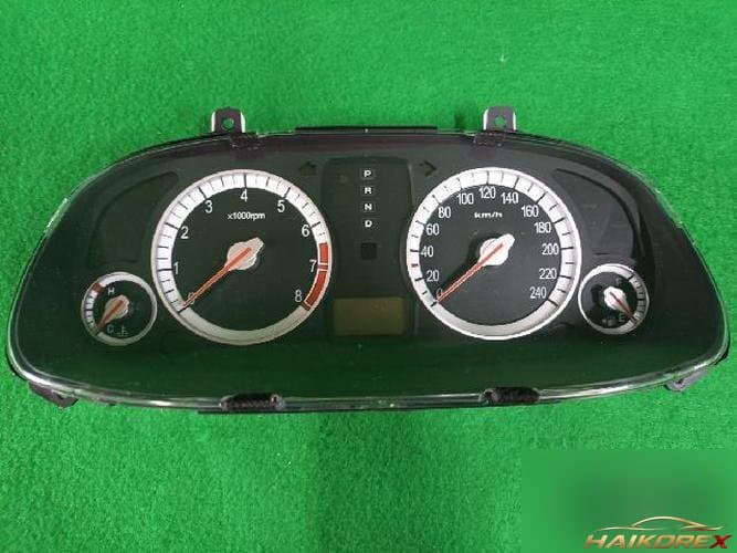 Hyundai Grandeur 2006 — приборная панель 940033L010