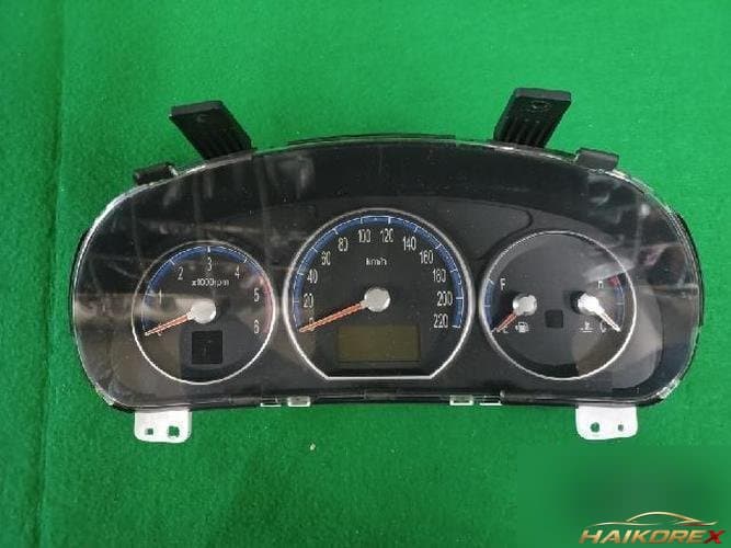 Hyundai Santa Fe 2006 — приборная панель 94003-2B530
