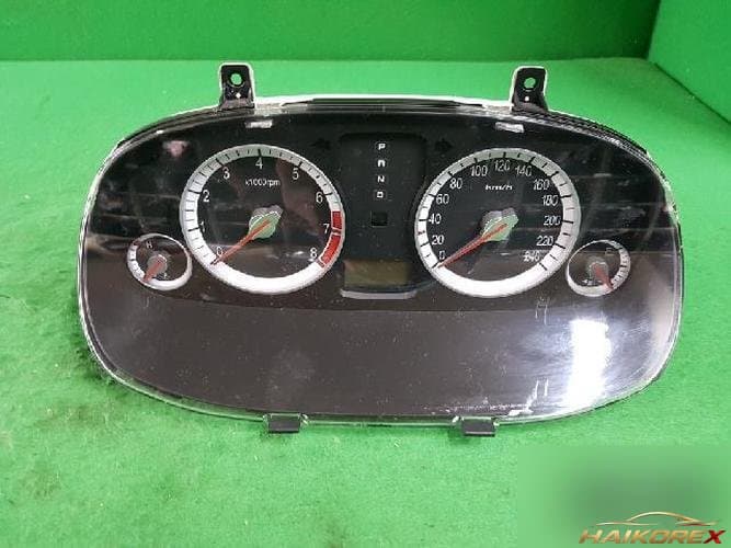 Hyundai Grandeur 2008 — приборная панель 84003-3L000
