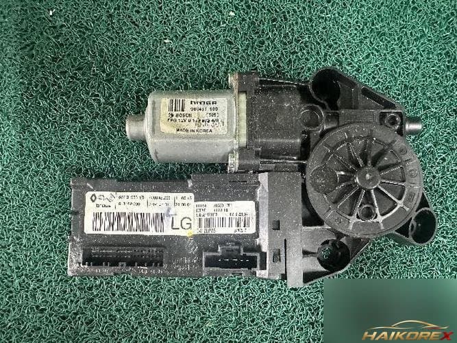 Renault SM3 2010 — мотор стеклоподъёмника 807313834R 10