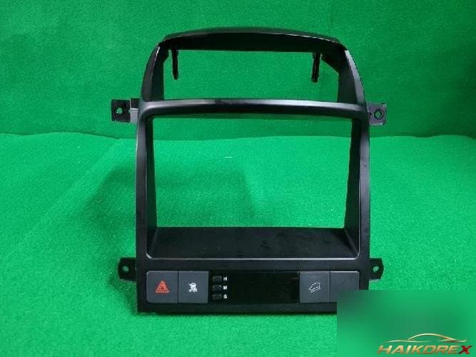Daewoo Winstorm 2007 — торпедо (панель приборов) со встроенными часами