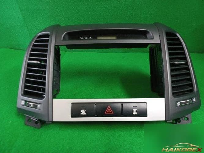 Hyundai Santa Fe 2006 — панель приборов (97420-2B000)