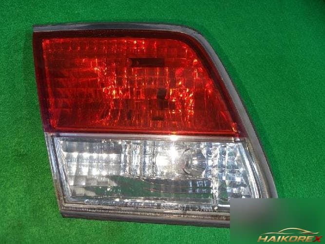 Renault SM5 2004 — белый плафон (багажник) 1