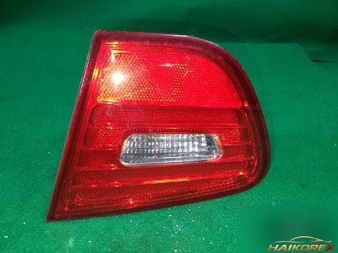 Hyundai Avante 2007 — фонарь багажника белый (2)