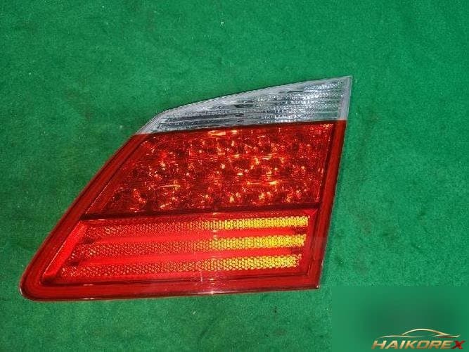 Hyundai Genesis 2009 — фонарь багажника правый
