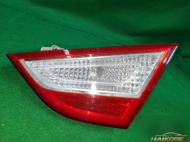 Hyundai Sonata 2009 — подсветка багажника белая