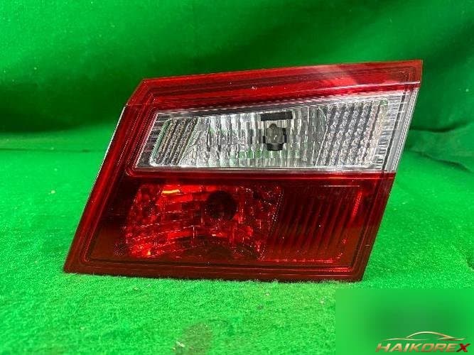 Renault SM5 2012 — задняя дверь багажника белая 265500030R