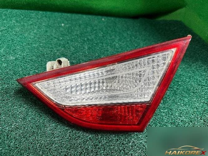 Hyundai Sonata 2010 — подсветка багажника белая 1шт