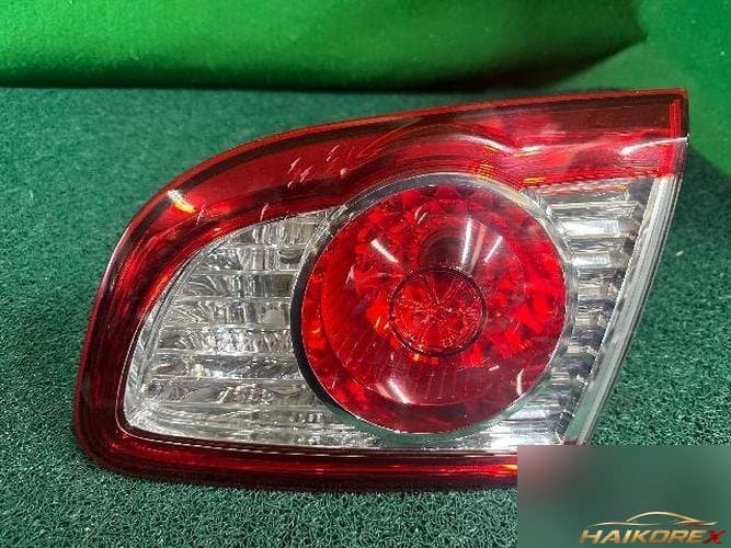 Hyundai Santa Fe 2011 — подсветка багажника (белая)