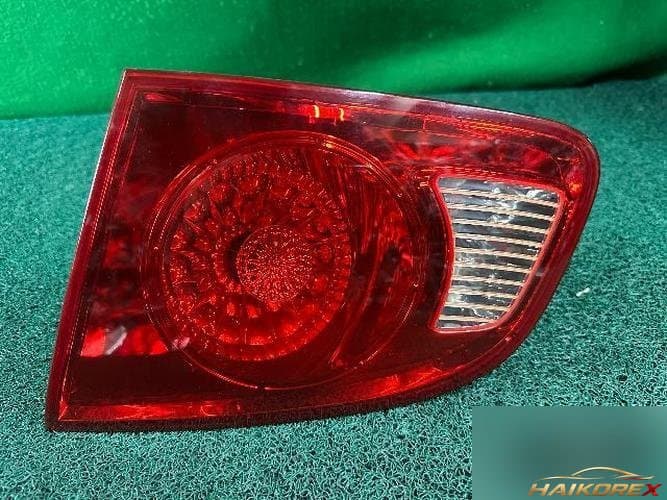 Hyundai Santa Fe 2011 — подсветка багажника белая 2