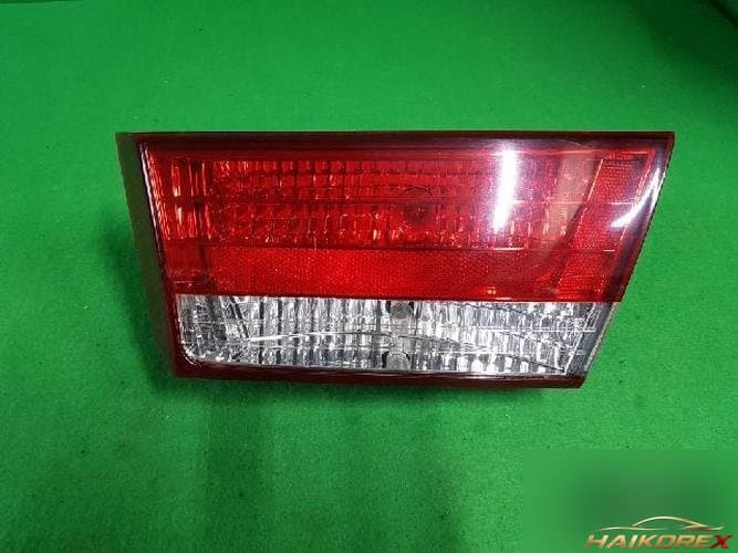 Hyundai Sonata 2005 — фонарь багажника белый 8