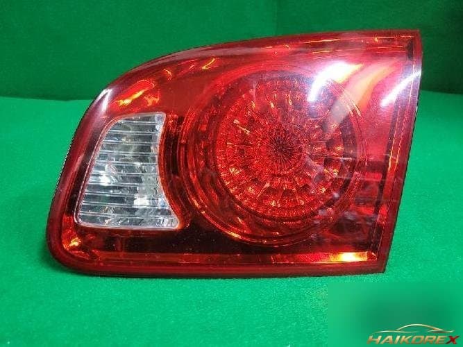 Hyundai Santa Fe 2008 — фонарь багажника задний белый, 4 контакта