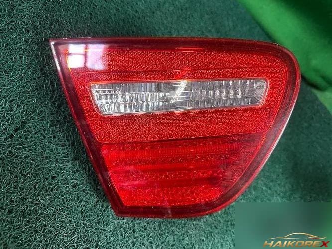 Hyundai Avante 2010 — накладка двери задней левой