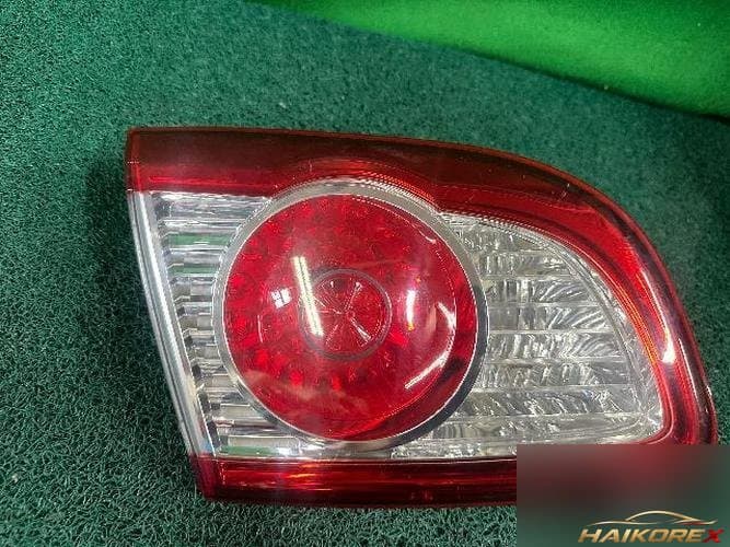 Hyundai Santa Fe 2011 — обивка двери багажника левая
