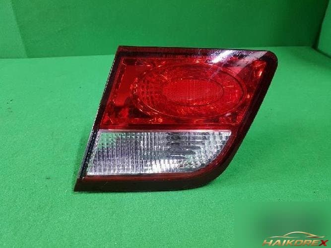Renault SM5 2004 — отделка багажника белая (1)