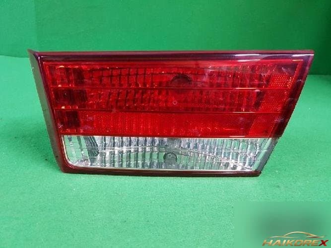 Hyundai Sonata 2007 — задний фонарь (багажник) 924043K000